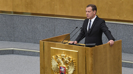 Russian parliament approves Medvedev as prime minister